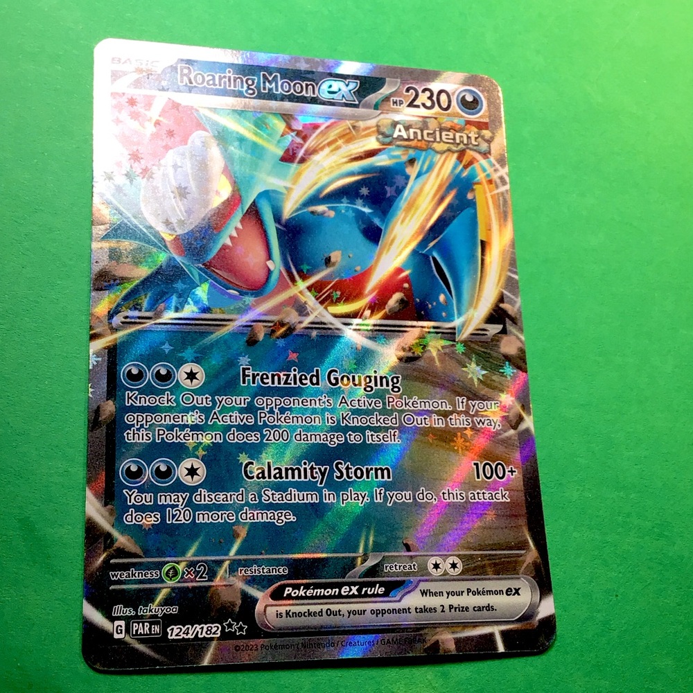 2023 ROARING MOON #124/182 HOLO ULTRA RARE PARADOX RIFT MINT CONDITION